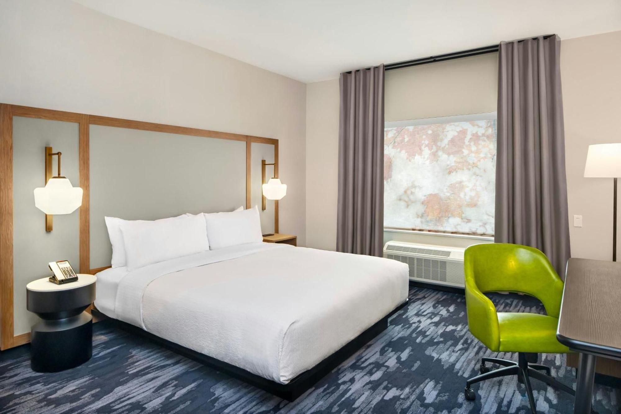 Fairfield By Marriott Inn & Suites Gravenhurst Muskoka Exterior photo